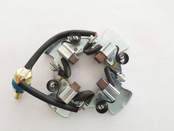 Щіткотримач двигуна для лебідок Escape Evo 9500 EWX-Q/QF 8,6 KMм 10438 фото